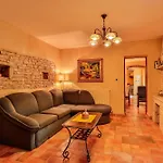 펜션 Family Friendly House With A Swimming Pool Sveti Kirin, Istria - Sredisnja Istra - 23761 *