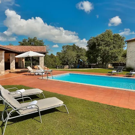 Family Friendly House With A Swimming Pool Sveti Kirin, Istria - Sredisnja Istra - 23761 * Svetvinčenat