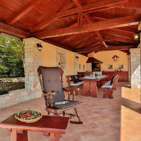 펜션 Family Friendly House With A Swimming Pool Sveti Kirin, Istria - Sredisnja Istra - 23761